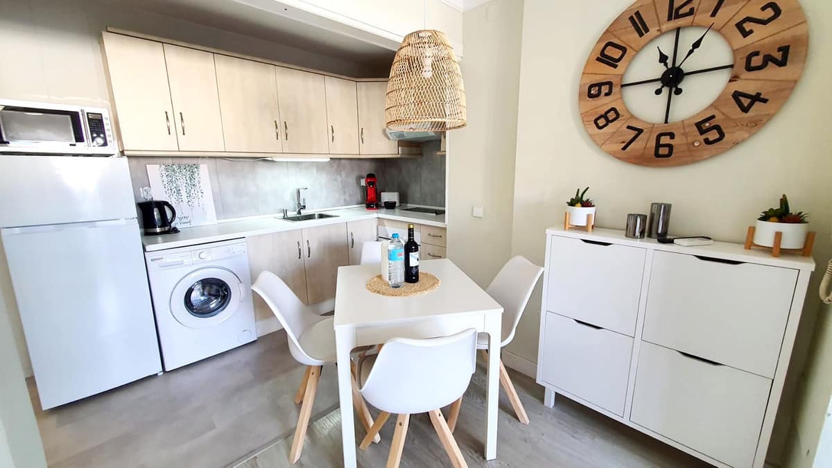 Appartement op de bovenste verdieping in Fuengirola – 1 slaapkamer, 1 badkamer in Fuengirola - foto 2