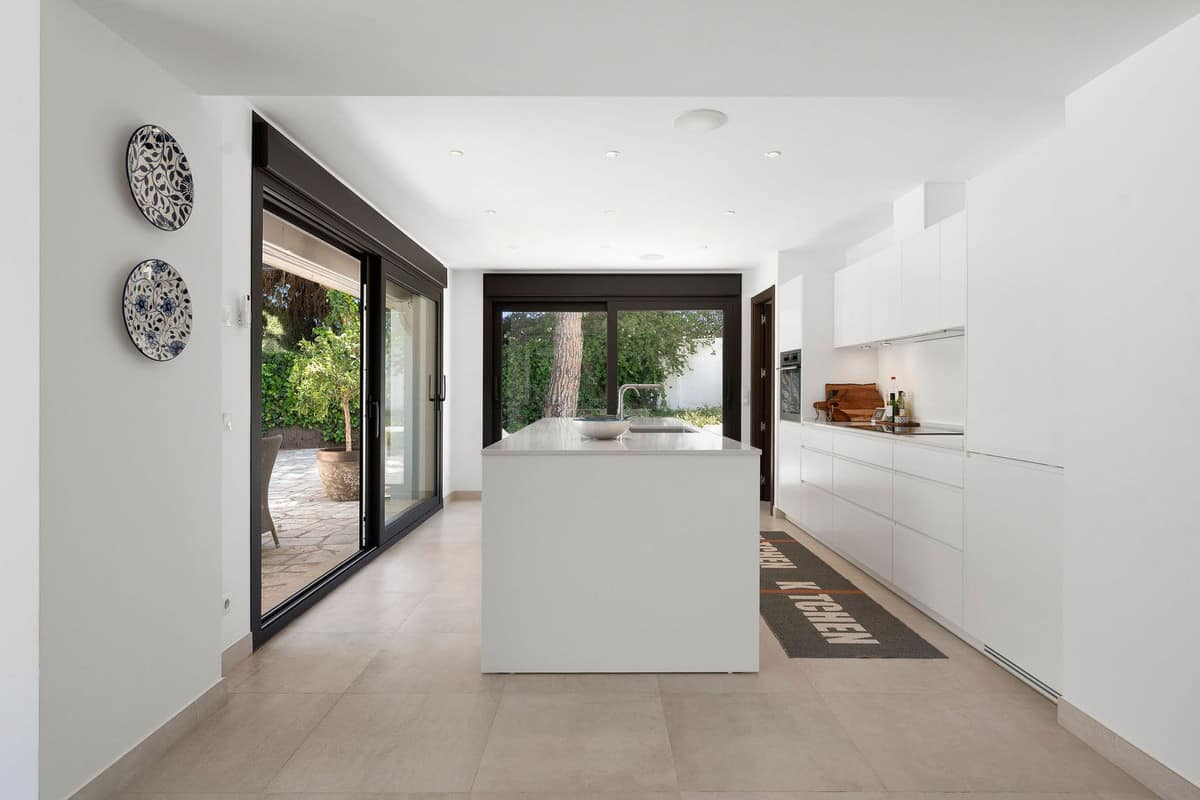 4-slaapkamer villa in Nueva Andalucía in Nueva Andalucía - foto 10