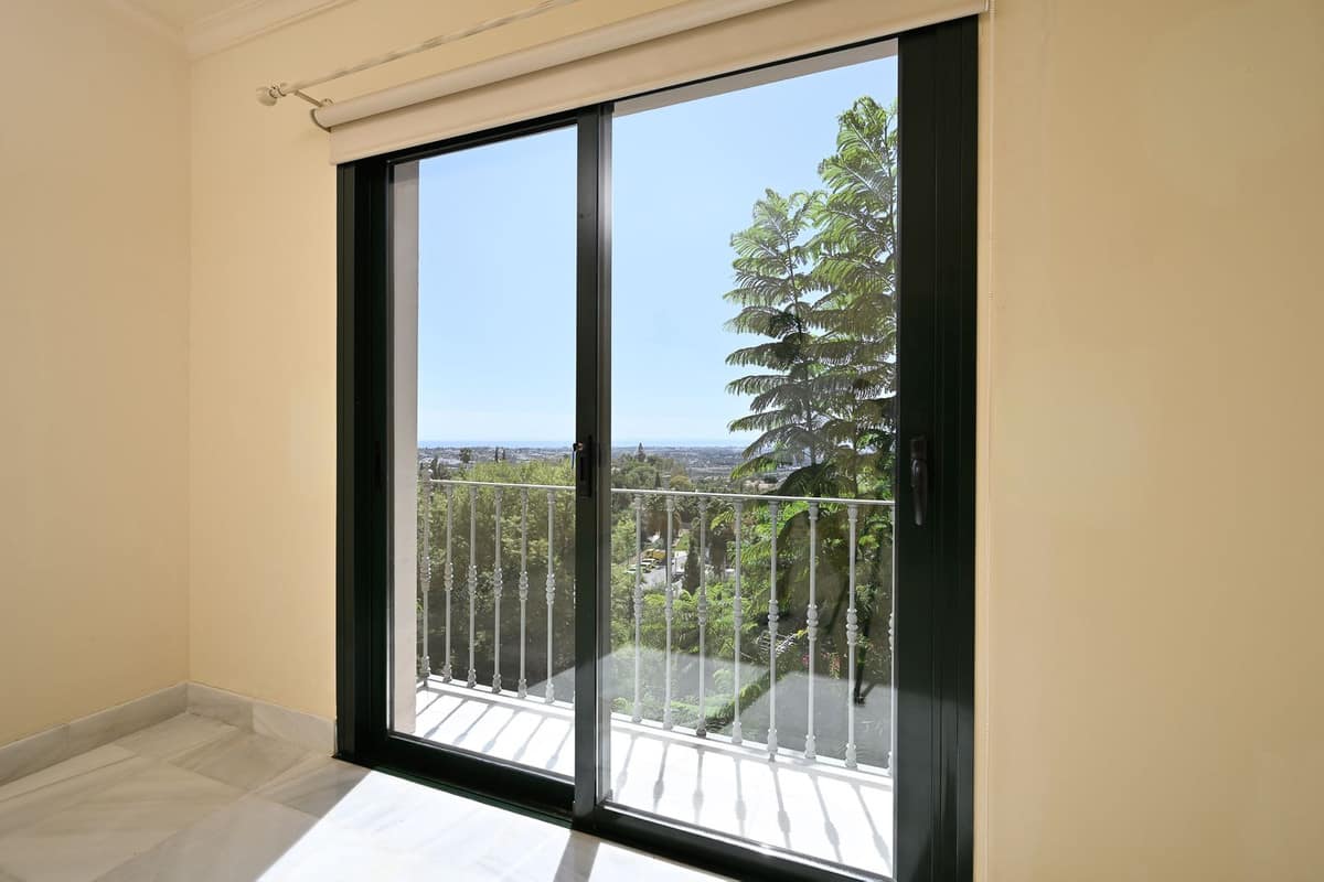 Drie-slaapkamerappartement in Benahavís met panoramisch zeezicht in Benahavís - foto 14