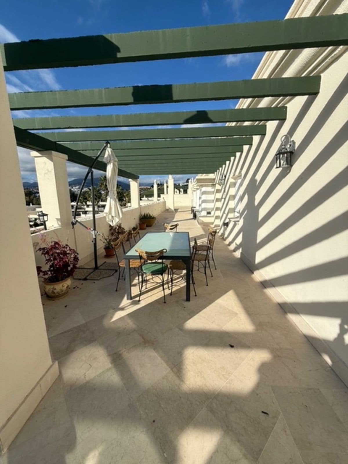 3-slaapkamer penthouse in Nueva Andalucía in Nueva Andalucía - foto 13