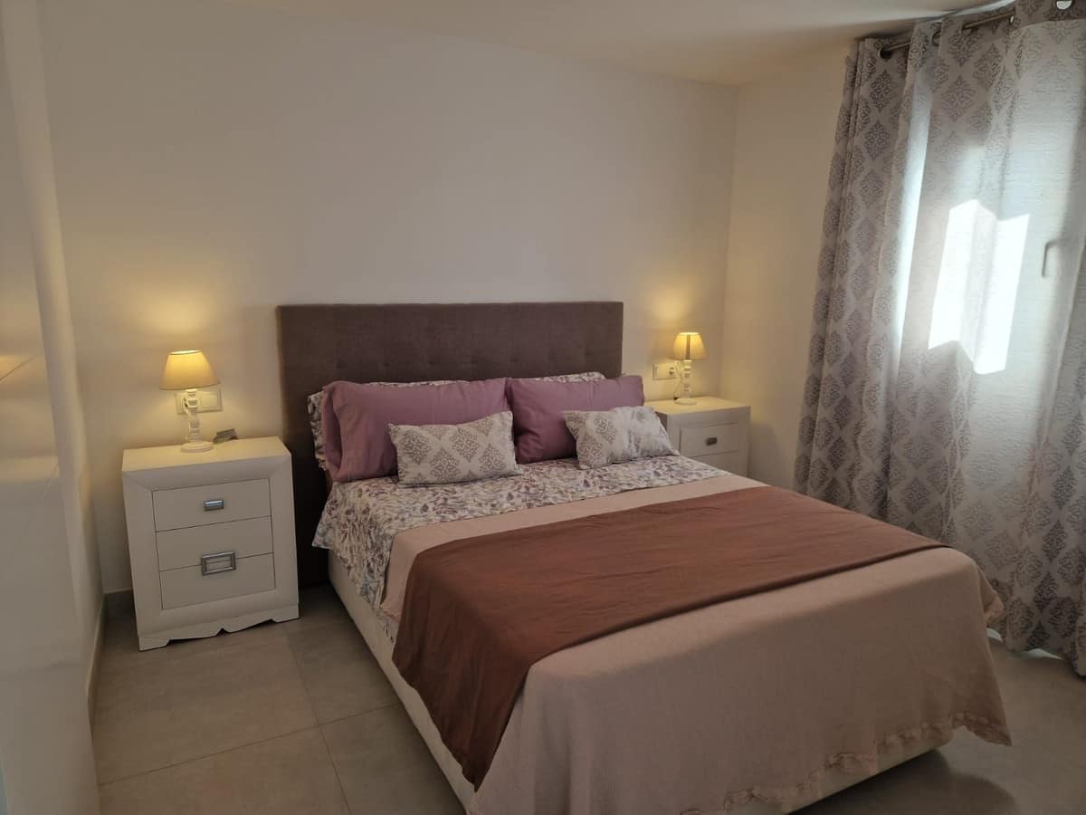 Eén-slaapkamer penthouse op de bovenste verdieping in Estepona in Estepona - foto 16