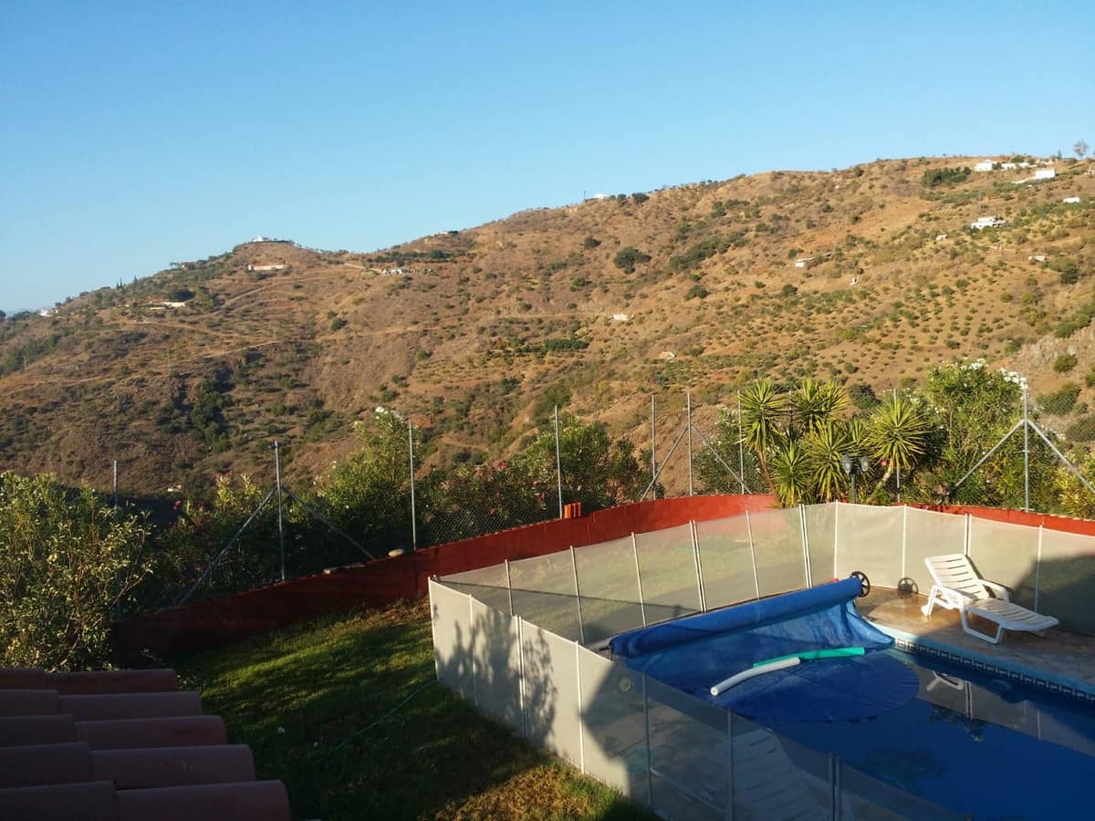 Finca met 5 slaapkamers in Guaro, Málaga in Guaro - foto 3
