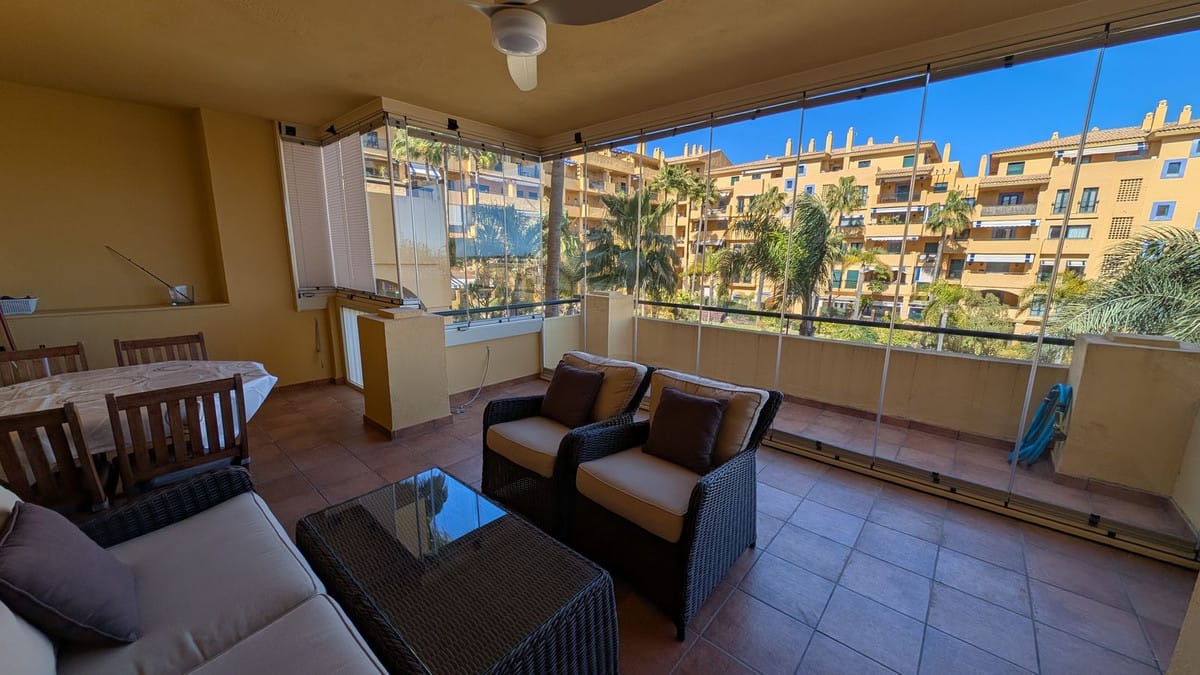 Appartement met twee slaapkamers in San Pedro de Alcántara in San Pedro de Alcántara - foto 4