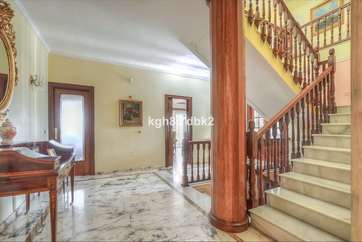 10 bedroom House in Benalmadena in Benalmadena - foto 17