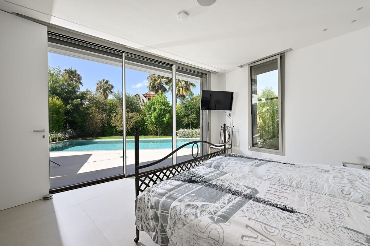 6-slaapkamer villa in Marbesa aan het strand in Marbesa - foto 10