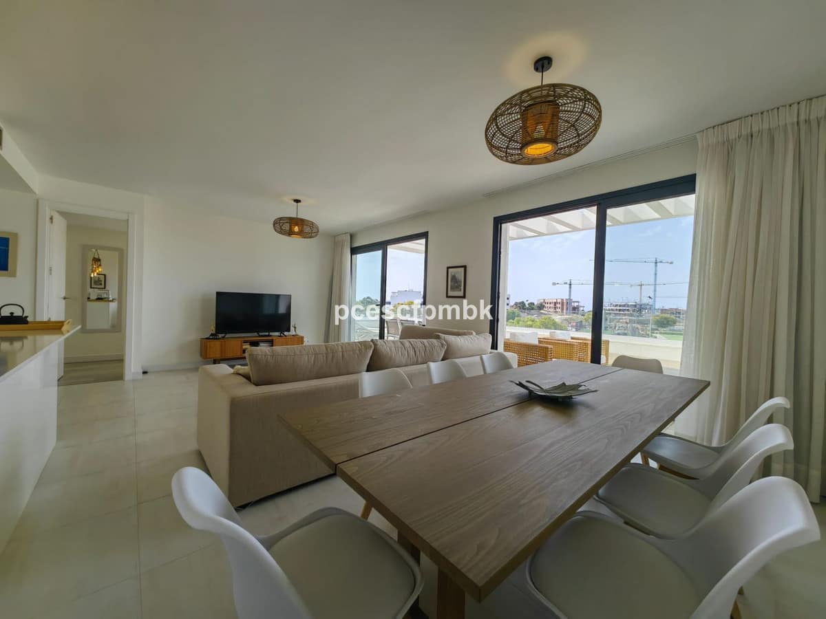 3 bedroom Apartment in Estepona in Estepona - foto 12