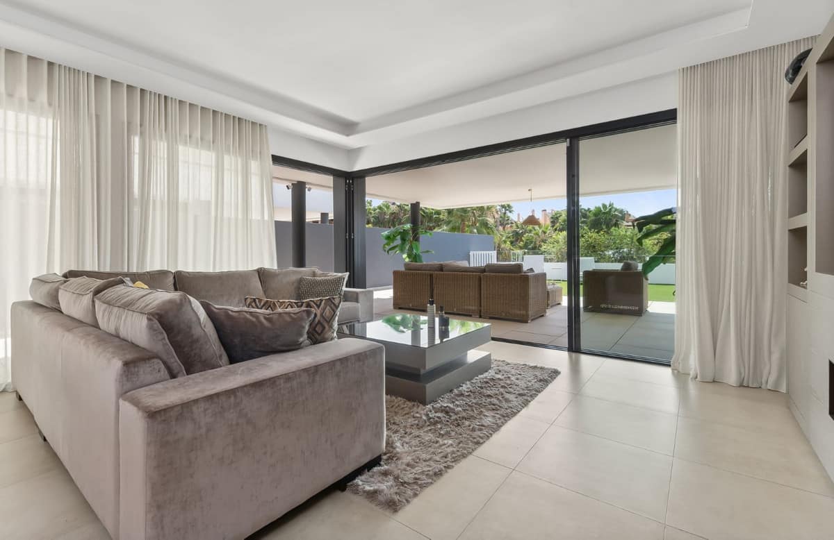 Luxueus 3-slaapkamer tuinappartement in Estepona in Estepona - foto 14