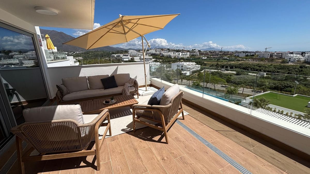 Twee-slaapkamer appartement te koop in Estepona in Estepona - foto 12