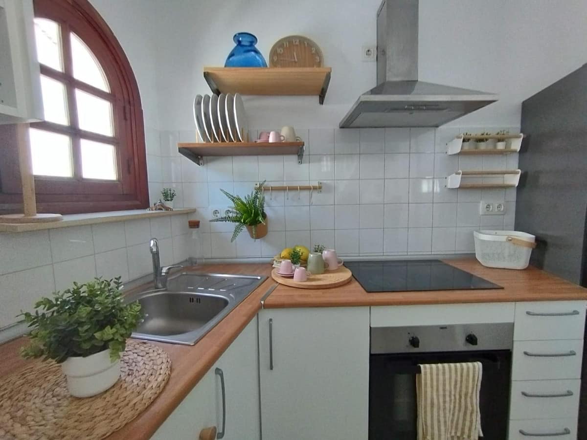 Semi-vrijstaand huis (2 slaapkamers) in hart van Estepona in Estepona - foto 5