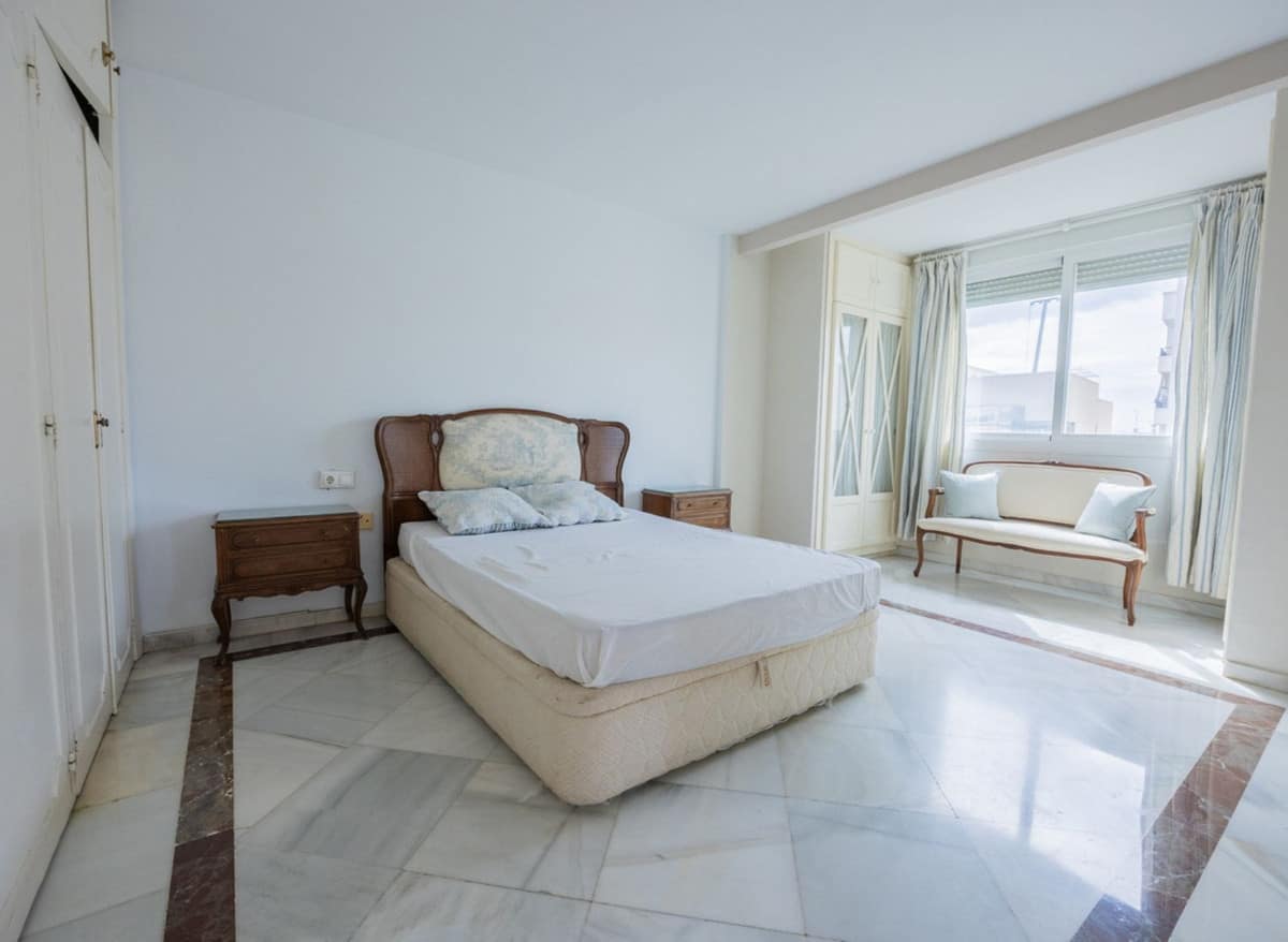 Appartement met 4 slaapkamers in Marbella in Marbella - foto 19