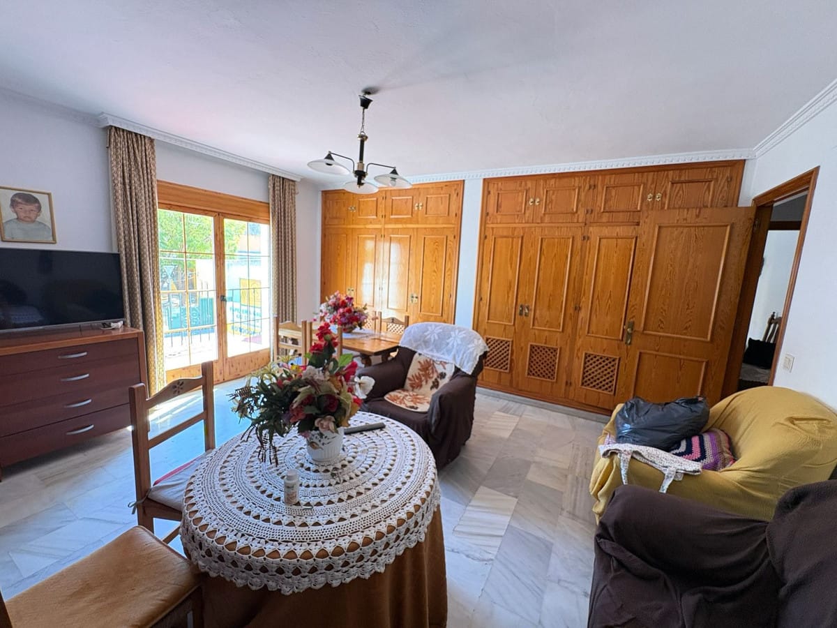 Rijtjeshuis met 5 slaapkamers in Estepona in Estepona - foto 13