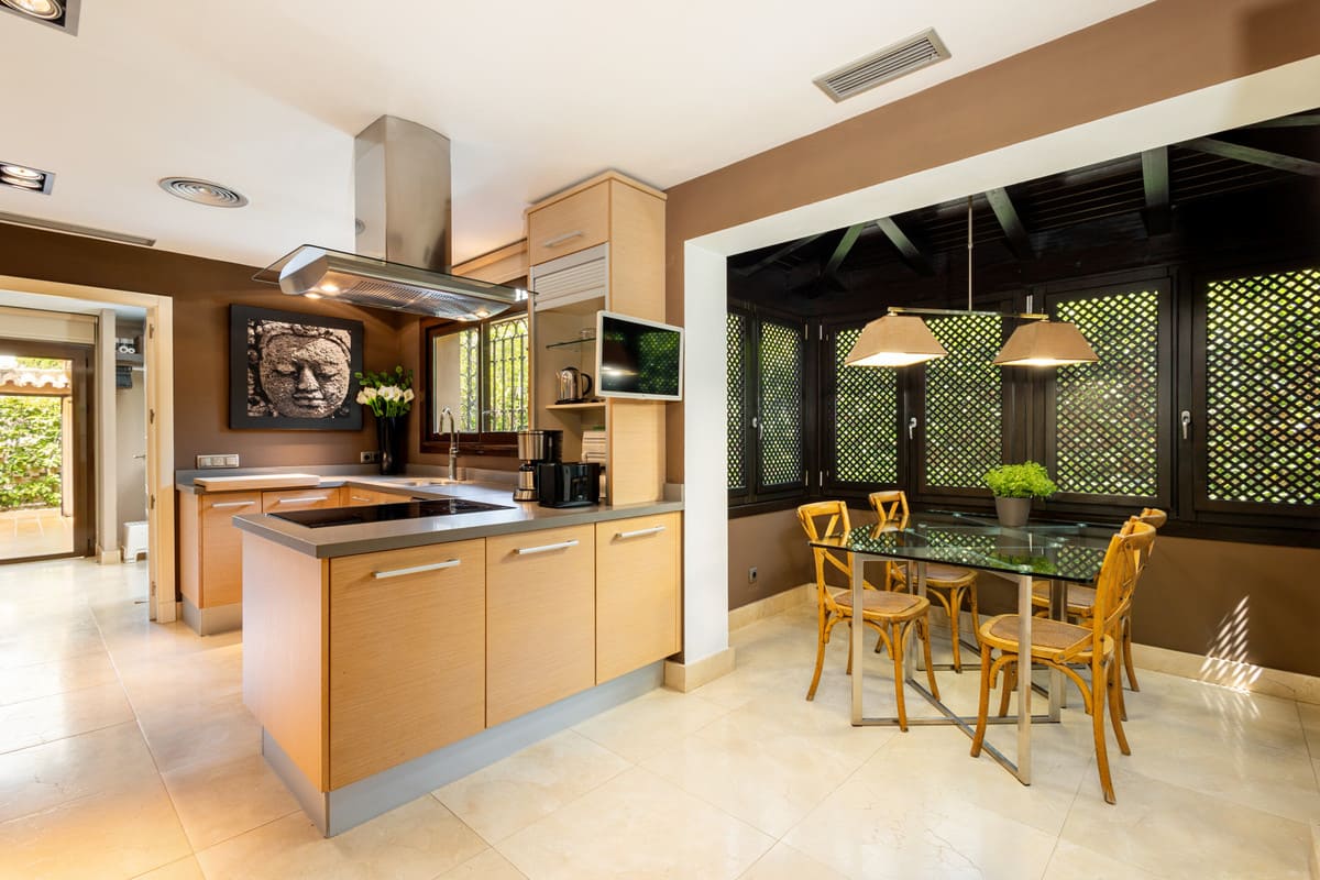Villa met 4 slaapkamers in Los Monteros in Los Monteros - foto 20