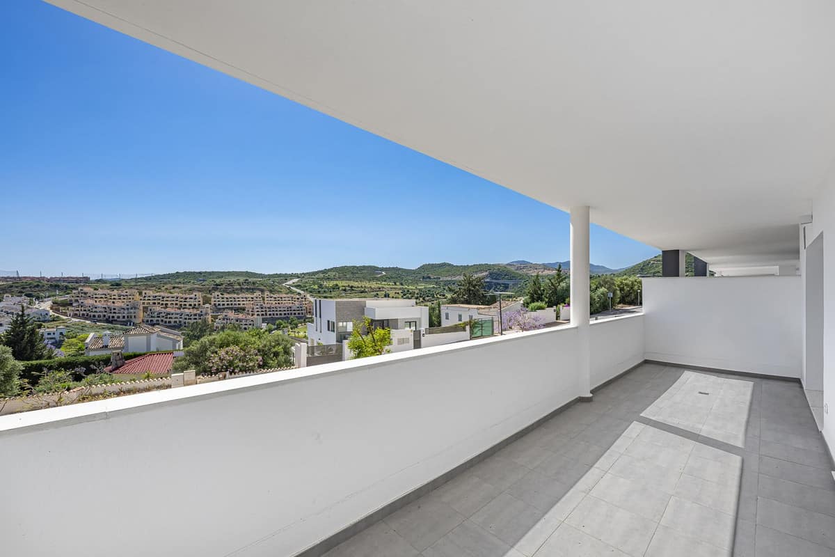 2 bedroom Apartment in Estepona in Estepona - foto 16