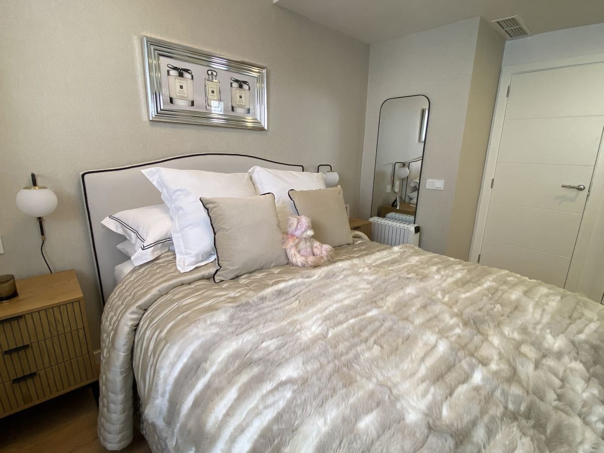 2 bedroom Apartment in Estepona in Estepona - foto 9