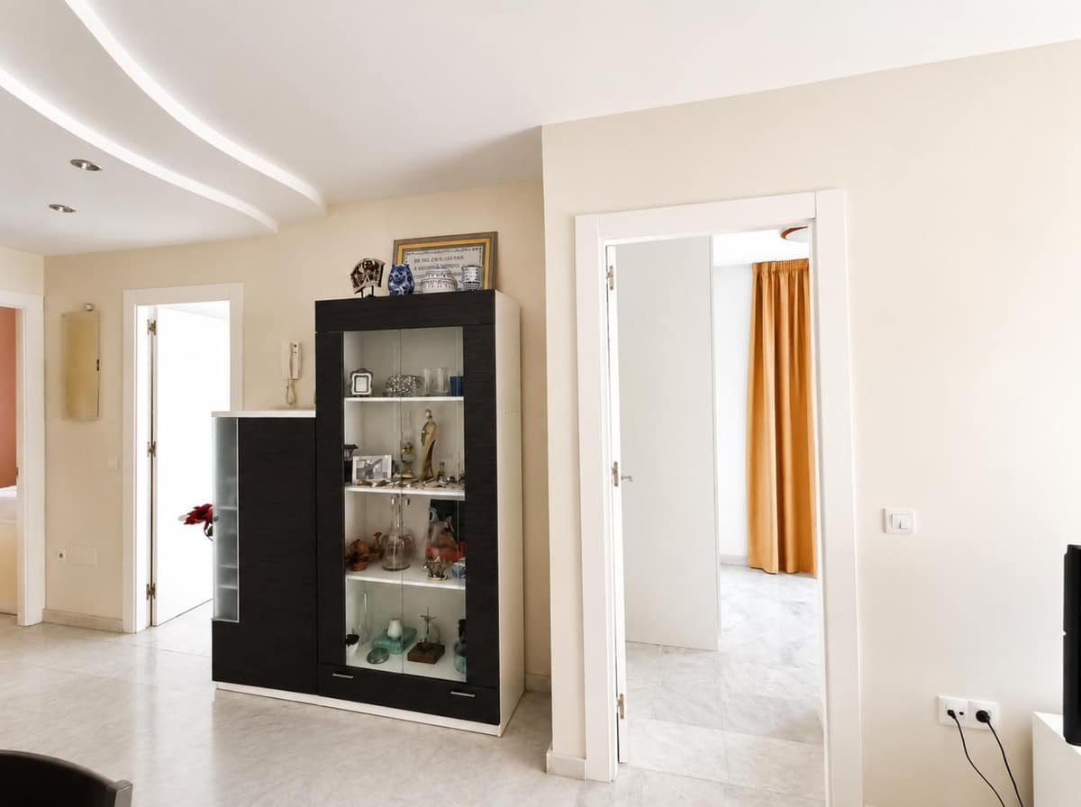Ruim 3-slaapkamer appartement op de eerste verdieping met lift in Bailén Miraflores in Bailen Miraflores - foto 15
