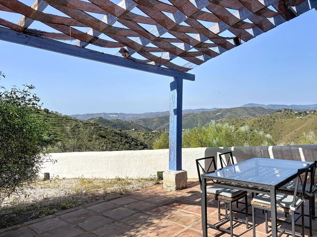 Finca met 4 slaapkamers in Canillas de Aceituno in Canillas de Aceituno - foto 5
