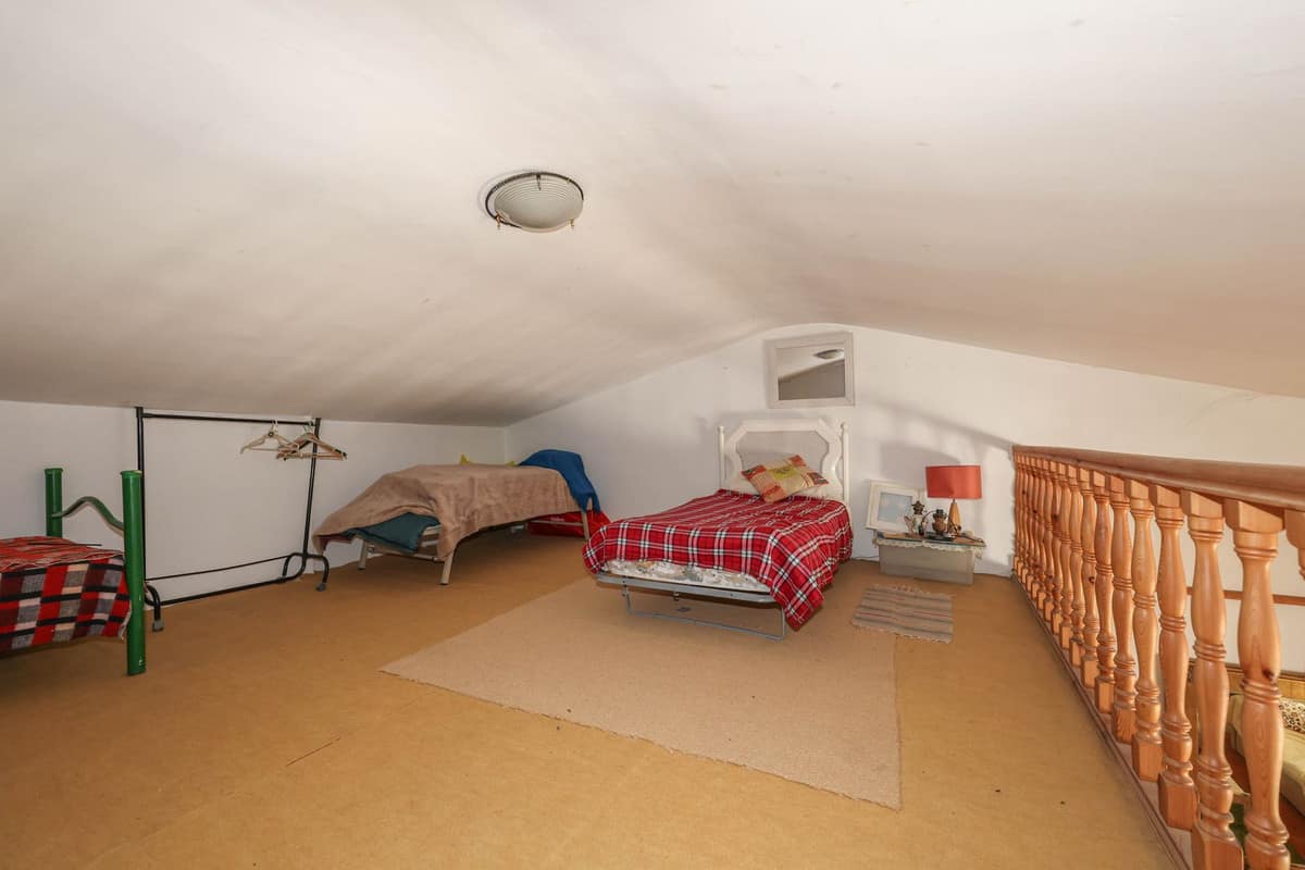 Villa met 3 slaapkamers in Guaro in Guaro - foto 12