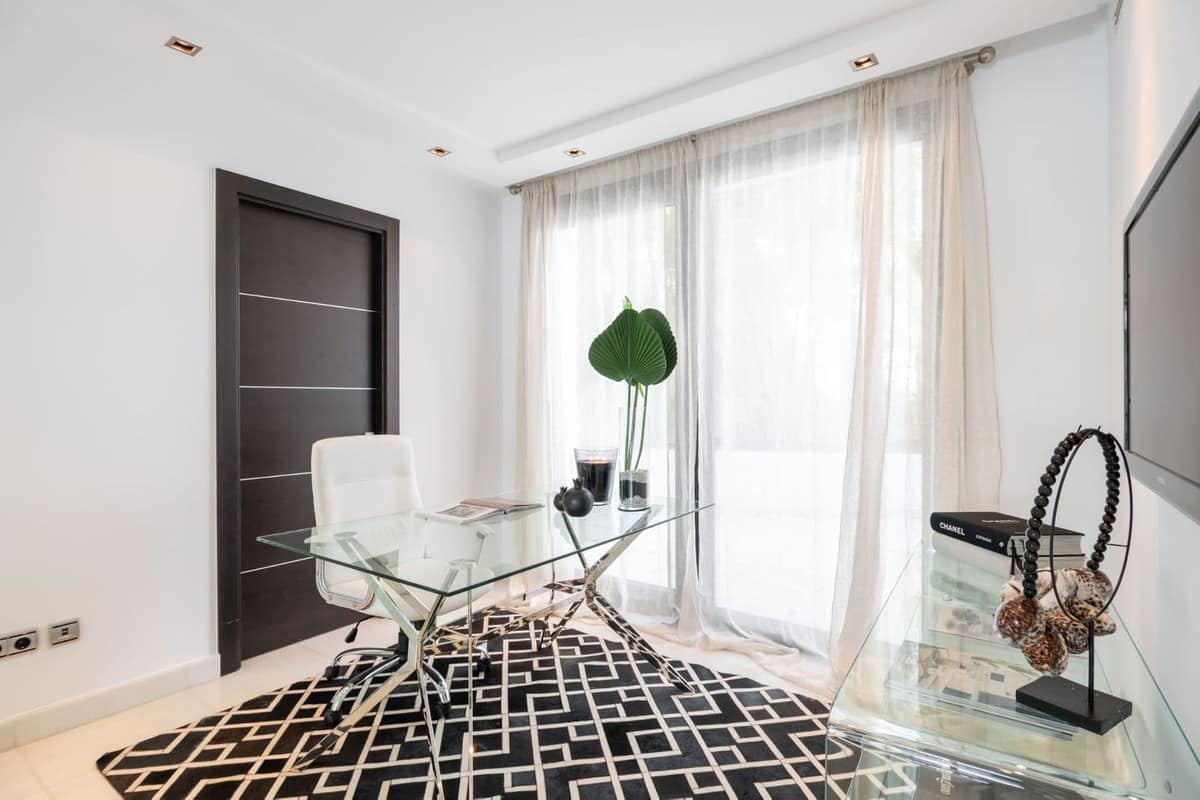 5-slaapkamerhuis in Nueva Andalucía in Nueva Andalucía - foto 16