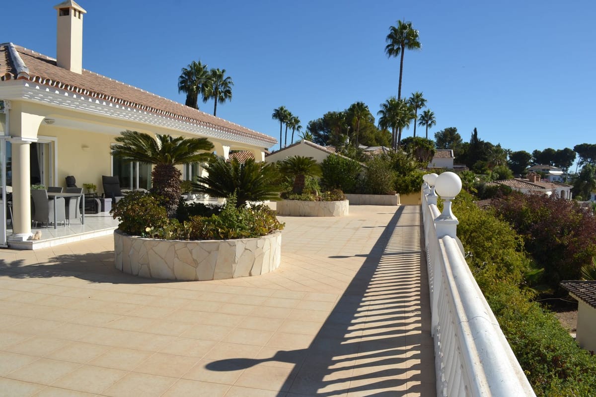 3-slaapkamer villa aan de kust in Sierrezuela in Sierrezuela - foto 8