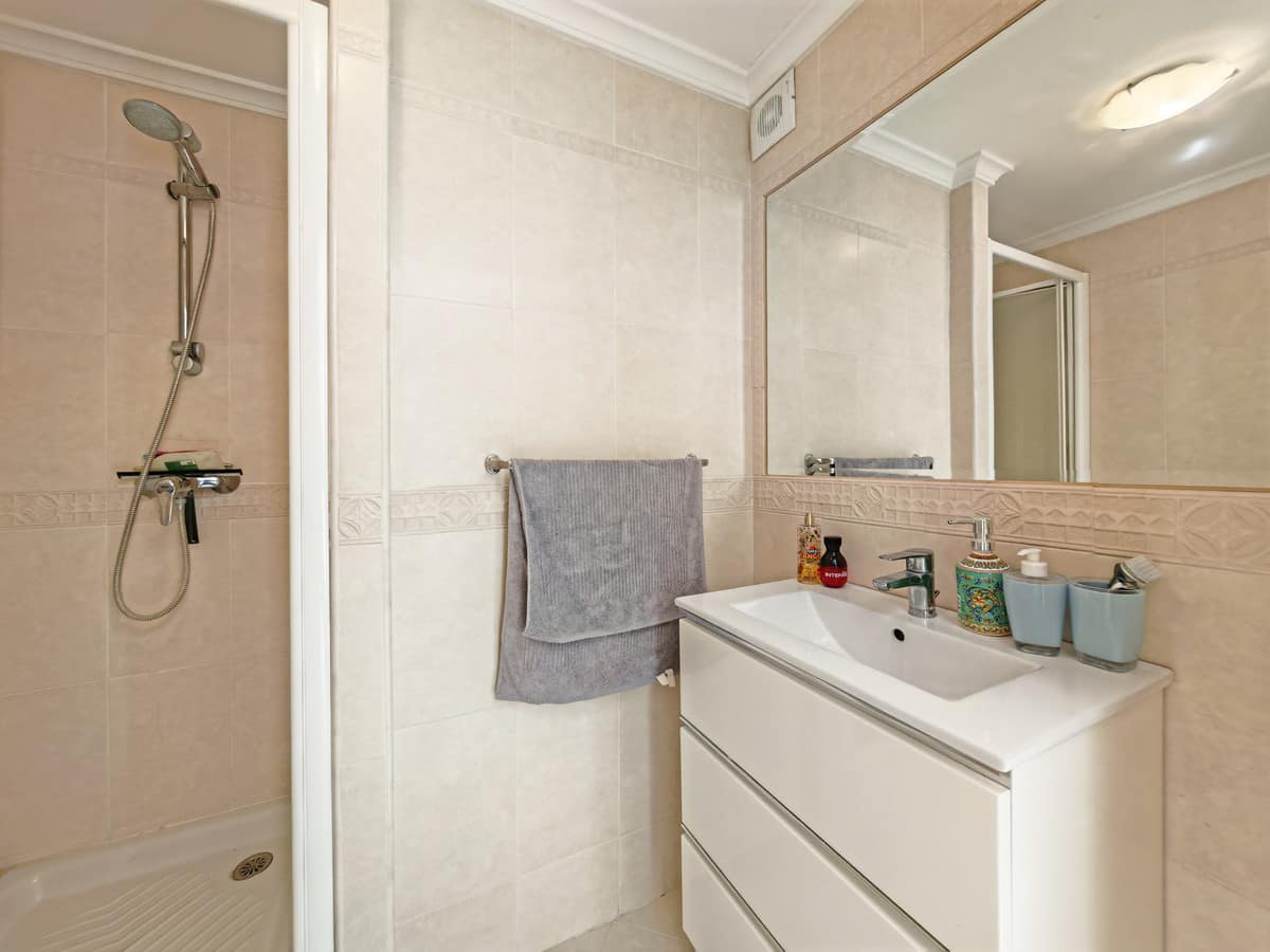 Villa met 5 slaapkamers te koop in Benalmádena in Benalmadena - foto 19