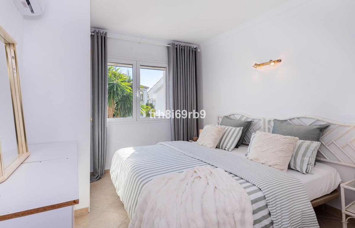 Charmant appartement in Pueblo Cortés del Golf, Benahavís in Benahavís - foto 9