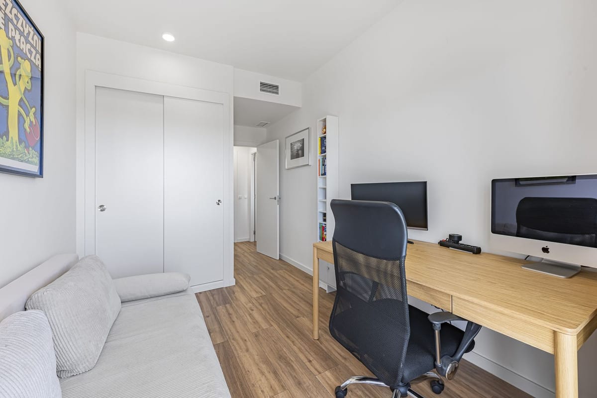 2 bedroom Apartment in Estepona in Estepona - foto 3