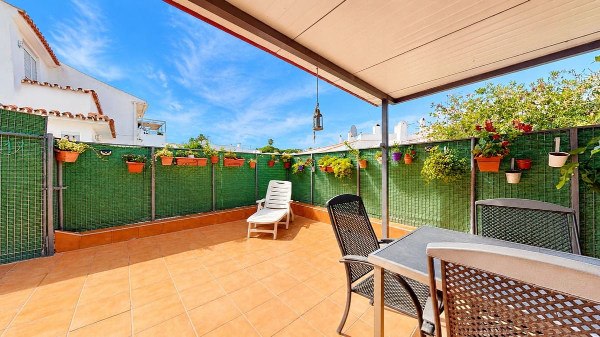 Drie-slaapkamer stadswoning in Estepona in Estepona - foto 2