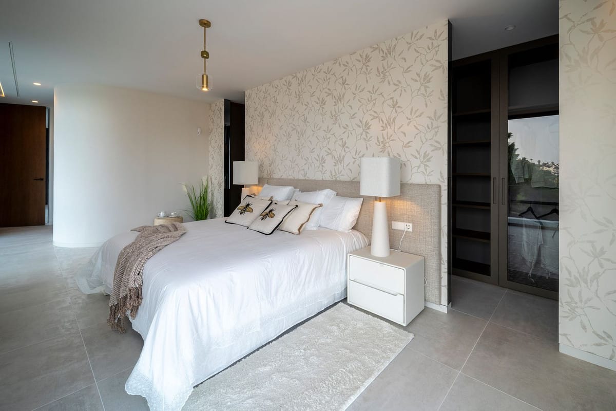 6-slaapkamer villa in El Paraiso in El Paraiso - foto 18