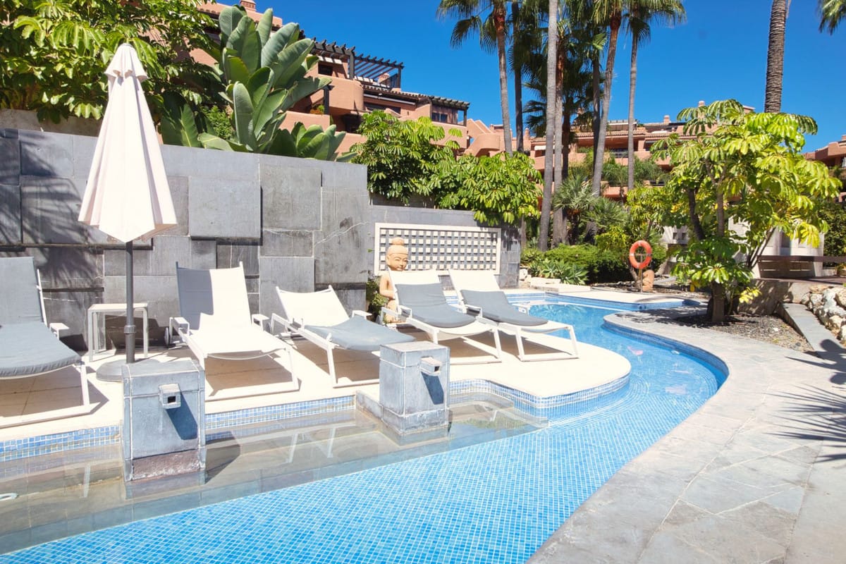 2-slaapkamer appartement met privé tuin in Estepona in 36.4268068 - foto 16