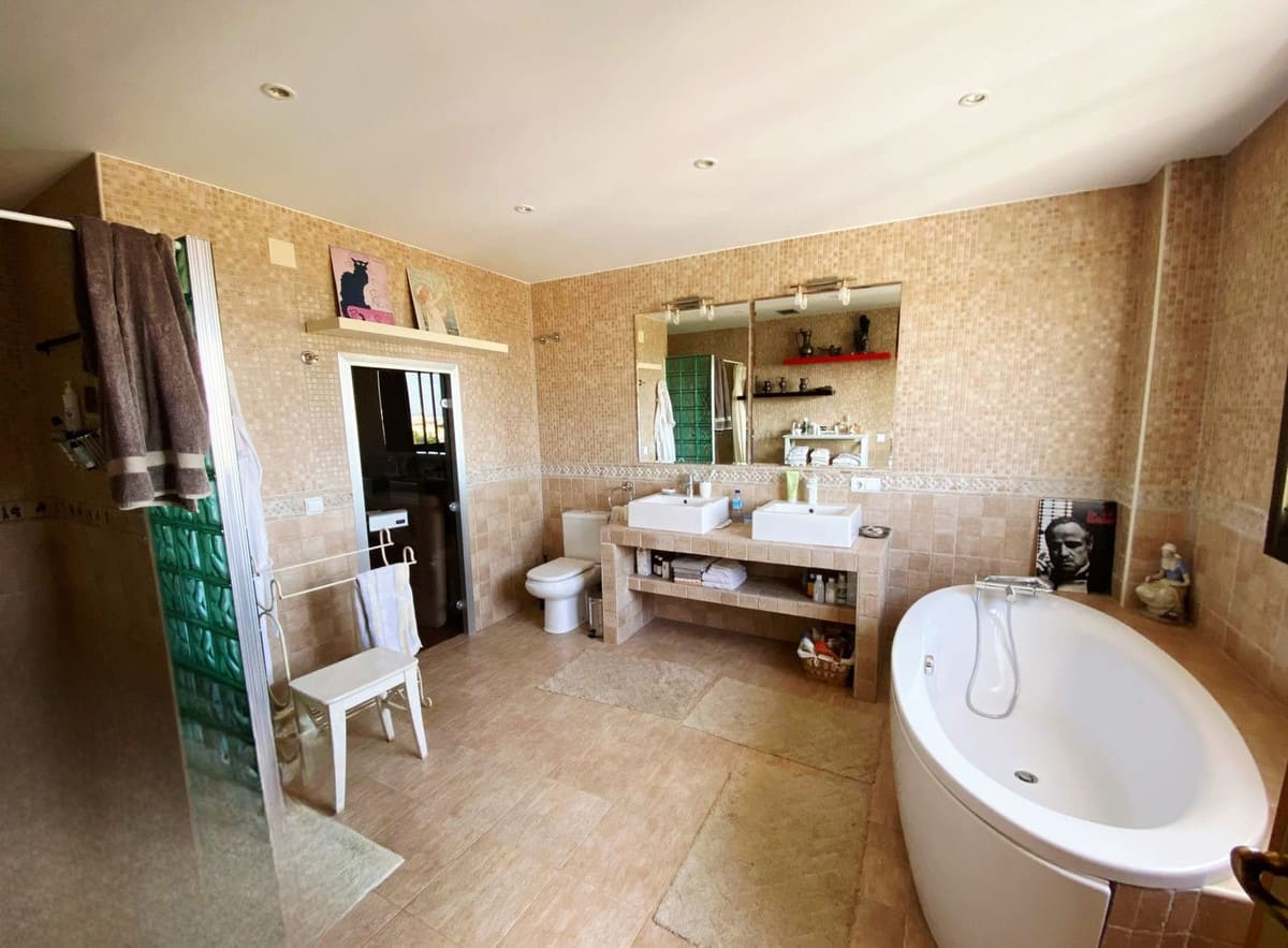 7-slaapkamer villa in Marbella in Marbella - foto 15