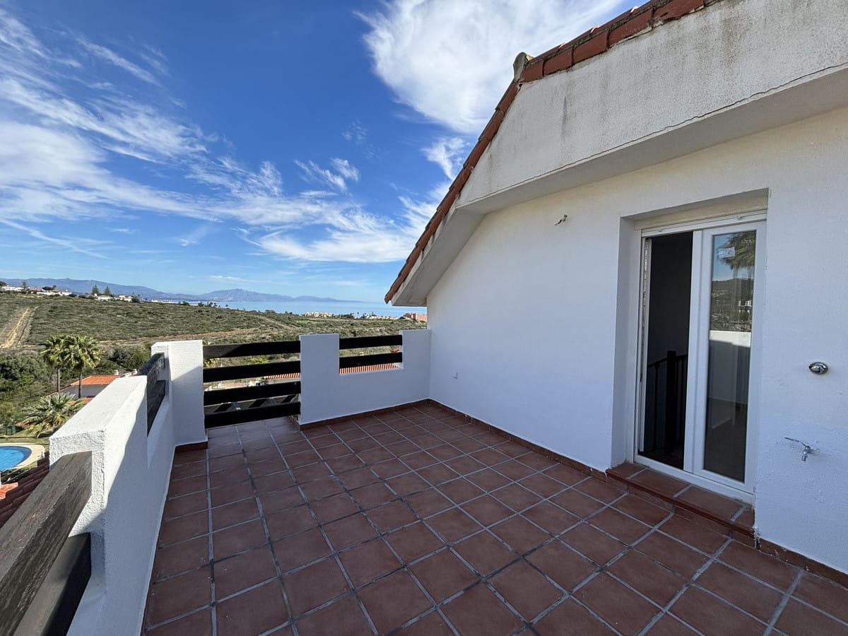 Penthouse met drie slaapkamers in La Duquesa in La Duquesa - foto 17