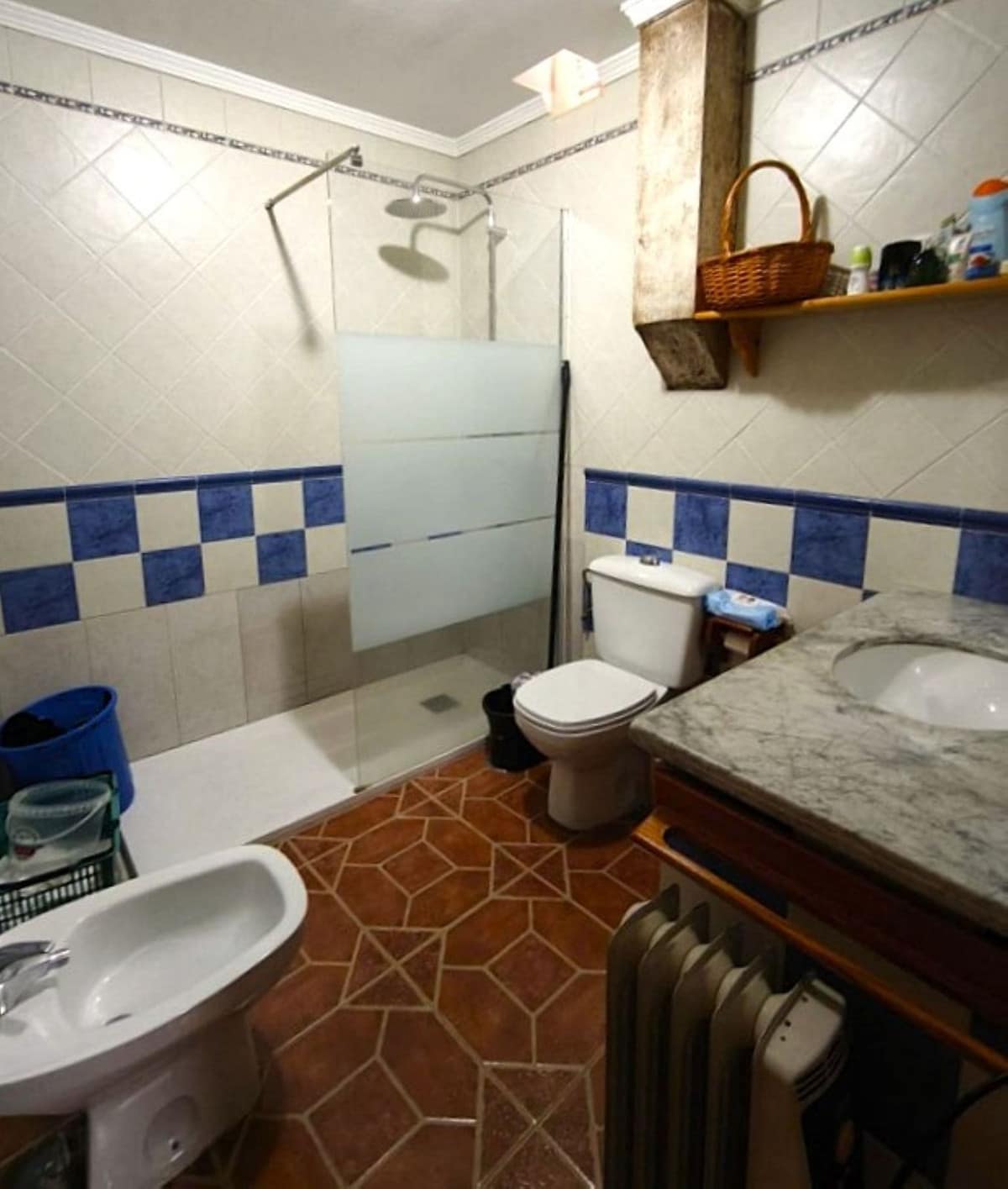 Drie-slaapkamer appartement in Estepona in Estepona - foto 10