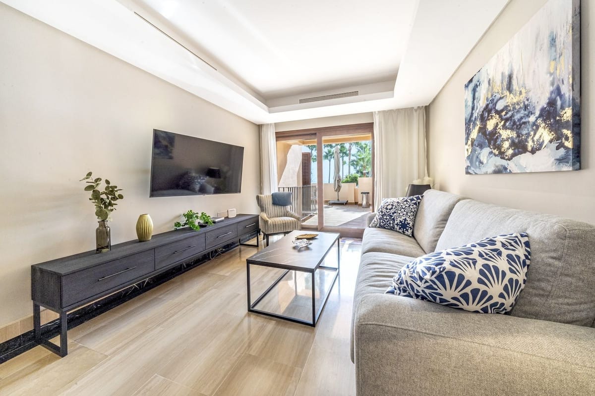 2-slaapkamer appartement aan het strand in Estepona in Estepona - foto 3