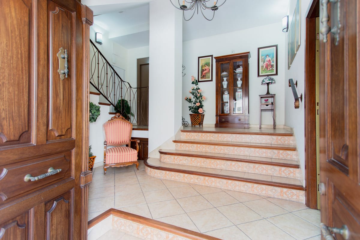 7-slaapkamer stadswoning in Estepona in Estepona - foto 6