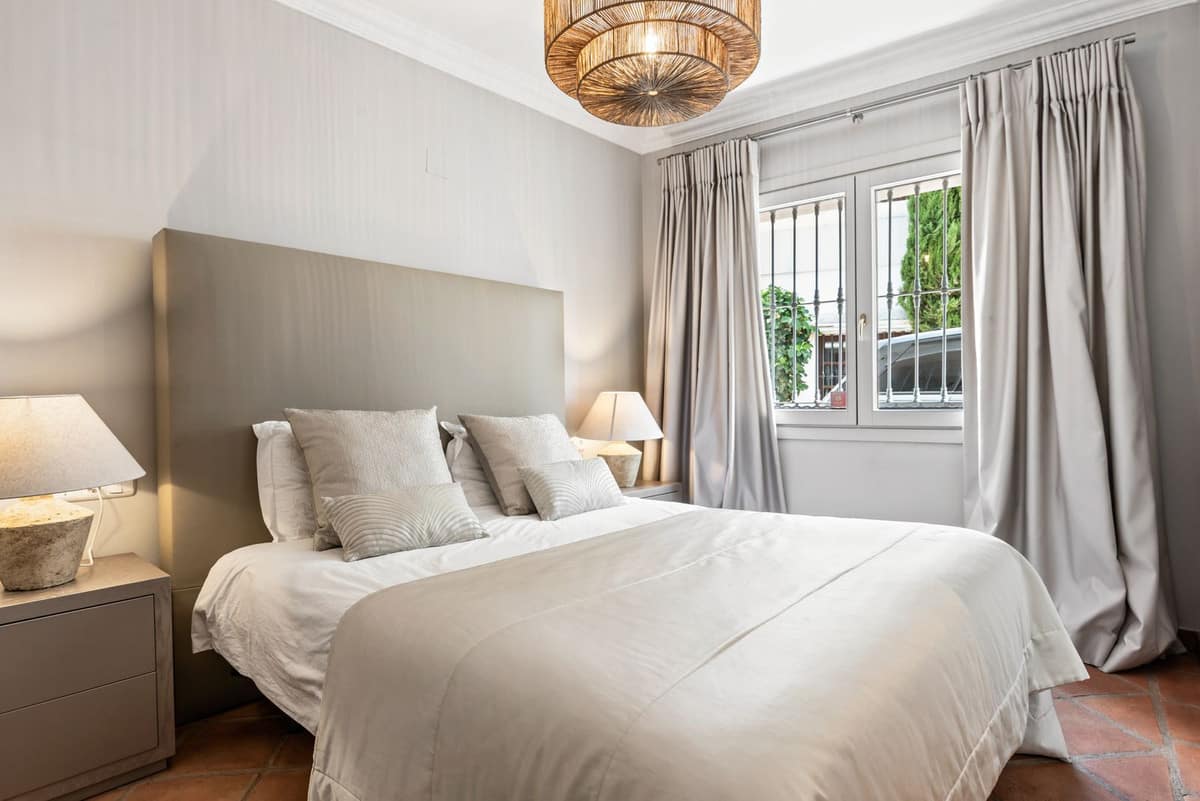 5-slaapkamerwoning in La Heredia in La Heredia - foto 16