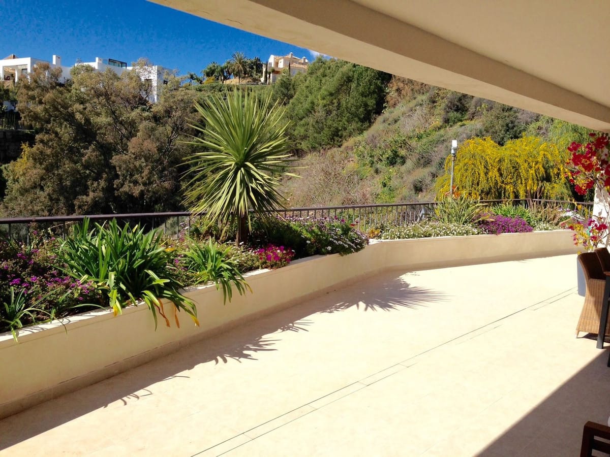 3 bedroom Apartment in Altos De Los Monteros in Altos de los Monteros - foto 6