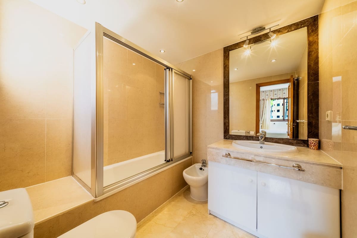 Elegant 2-slaapkamer appartement te koop in Terrazas de Costalita, Estepona in Costalita - foto 13