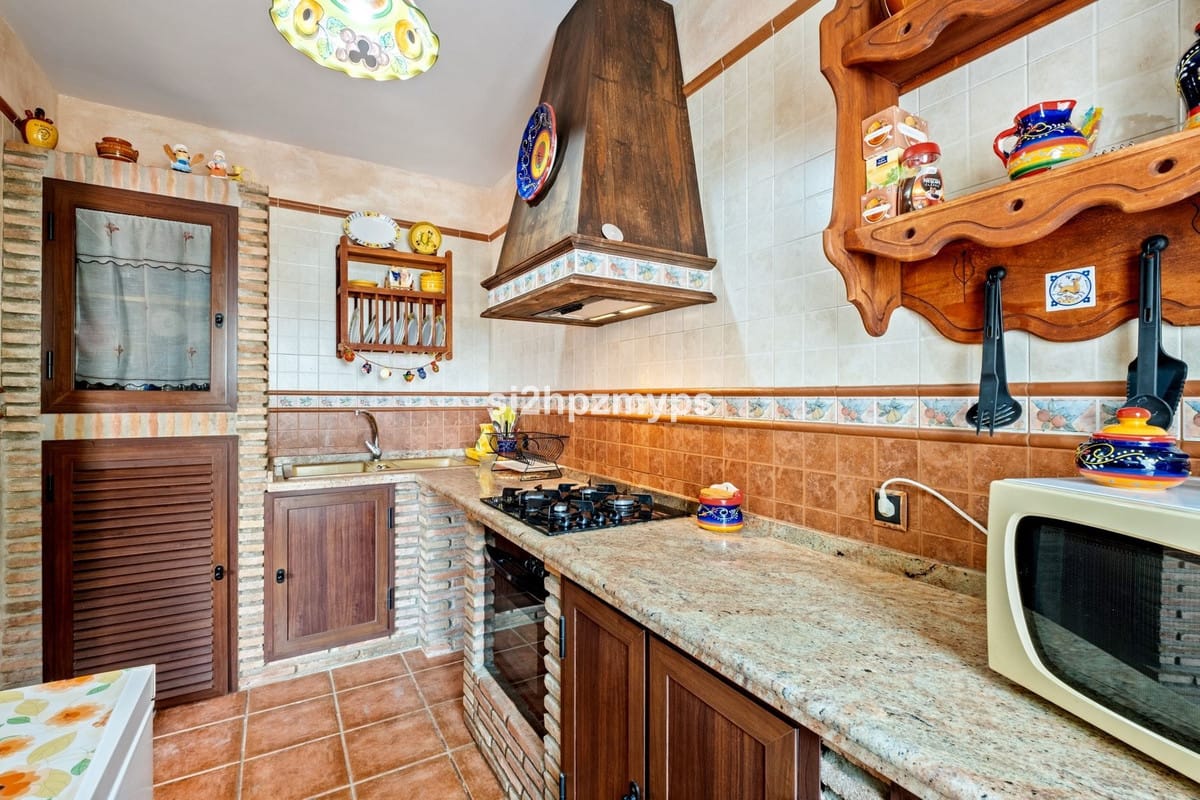 2-slaapkamer villa met zeezicht in Benamocarra in Benamocarra - foto 12