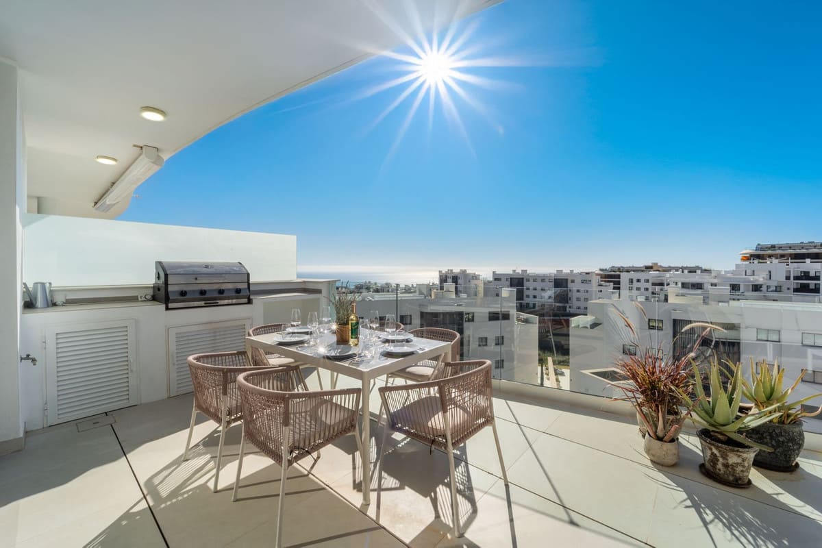 2 bedroom Apartment in Fuengirola in Fuengirola - foto 14