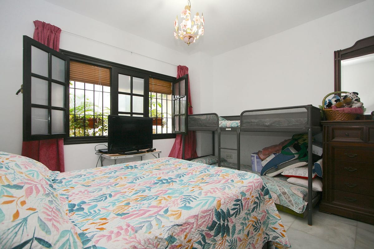 Appartement met 2 slaapkamers in Fuengirola in Fuengirola - foto 13