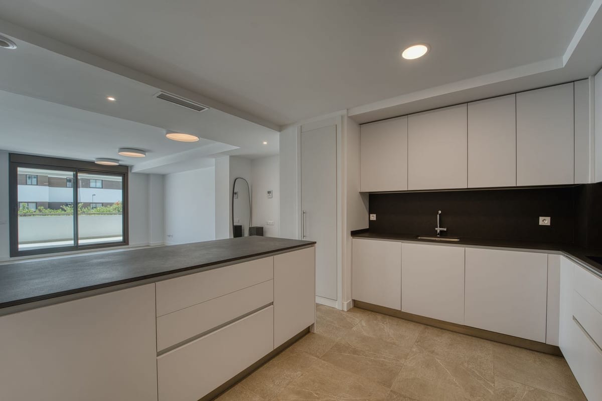 Moderne 2-slaapkamer begane grond in Estepona – Las Mesas in Estepona - foto 4