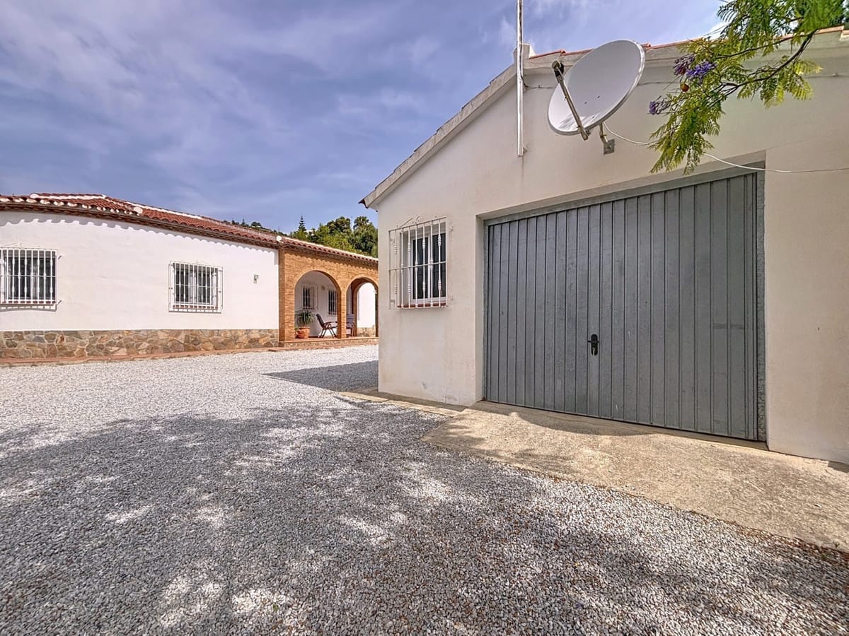Villa met 3 slaapkamers in Canillas de Albaida — R5153134 in Canillas de Albaida - foto 3