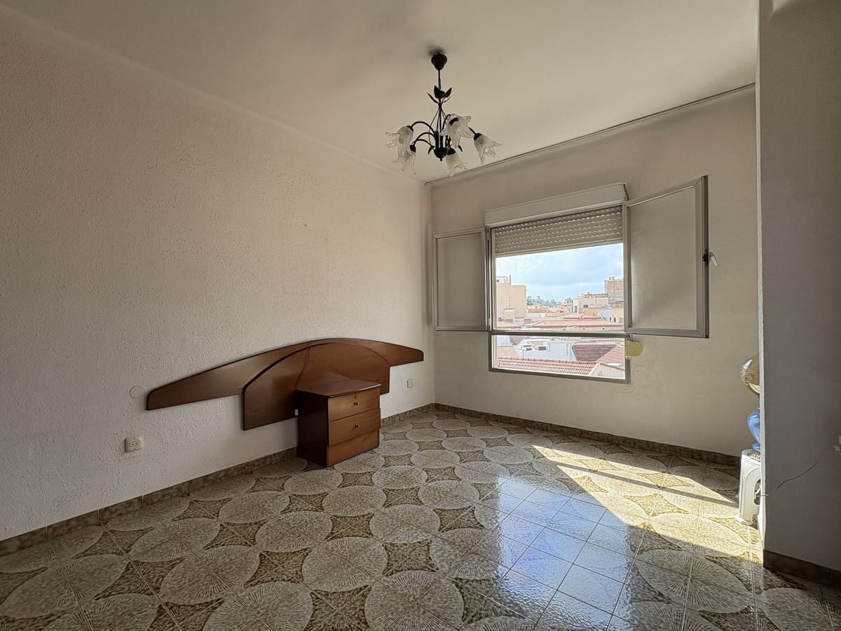 Vier slaapkamer appartement in Málaga Centro in Málaga Centro - foto 7