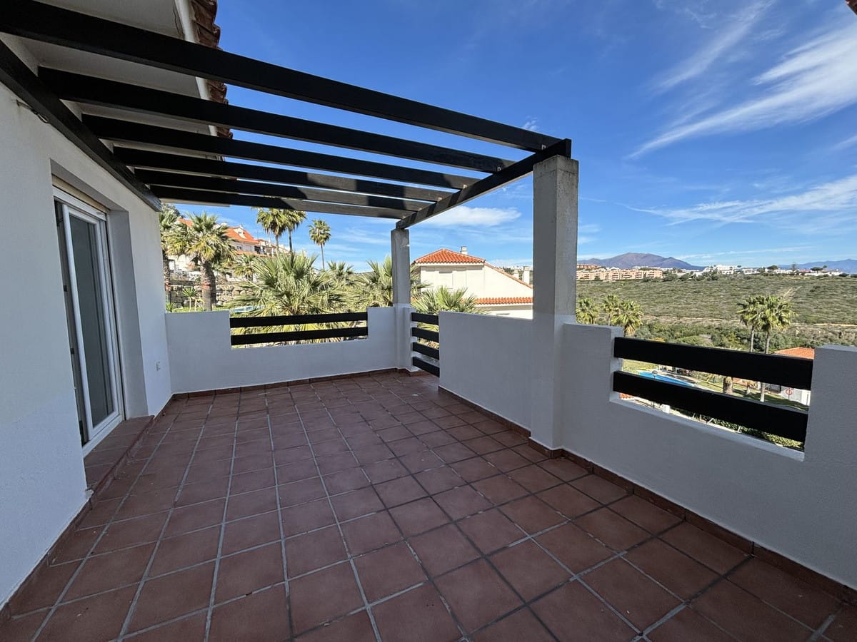 Penthouse met drie slaapkamers in La Duquesa in La Duquesa - foto 10