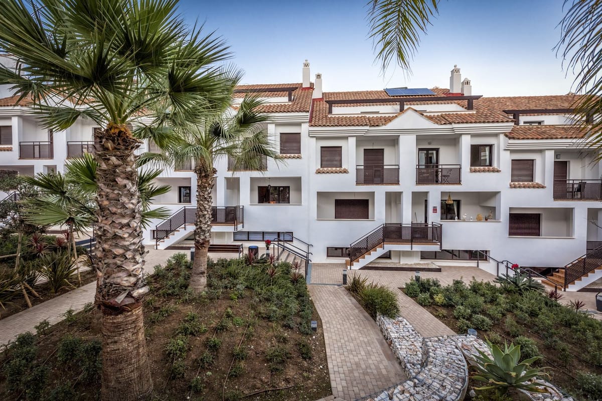 Huis met 4 slaapkamers in Mijas Costa in Mijas Costa - foto 2