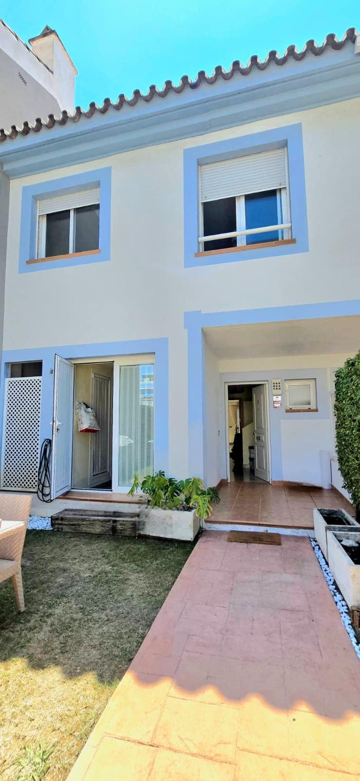 Drie-slaapkamer stadswoning in El Paraiso in El Paraiso - foto 19