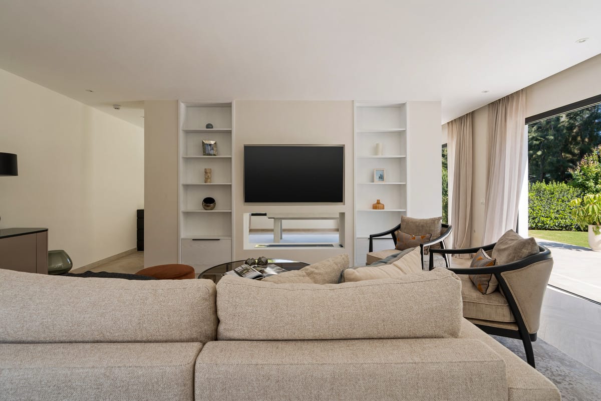 4-slaapkamer villa in Las Brisas in Las Brisas - foto 19