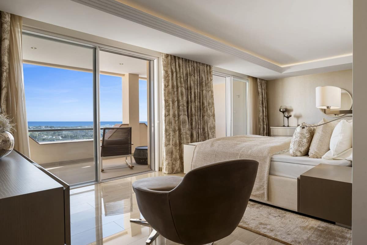 Topkwaliteit penthouse met 4 slaapkamers in Benahavís in Benahavís - foto 8