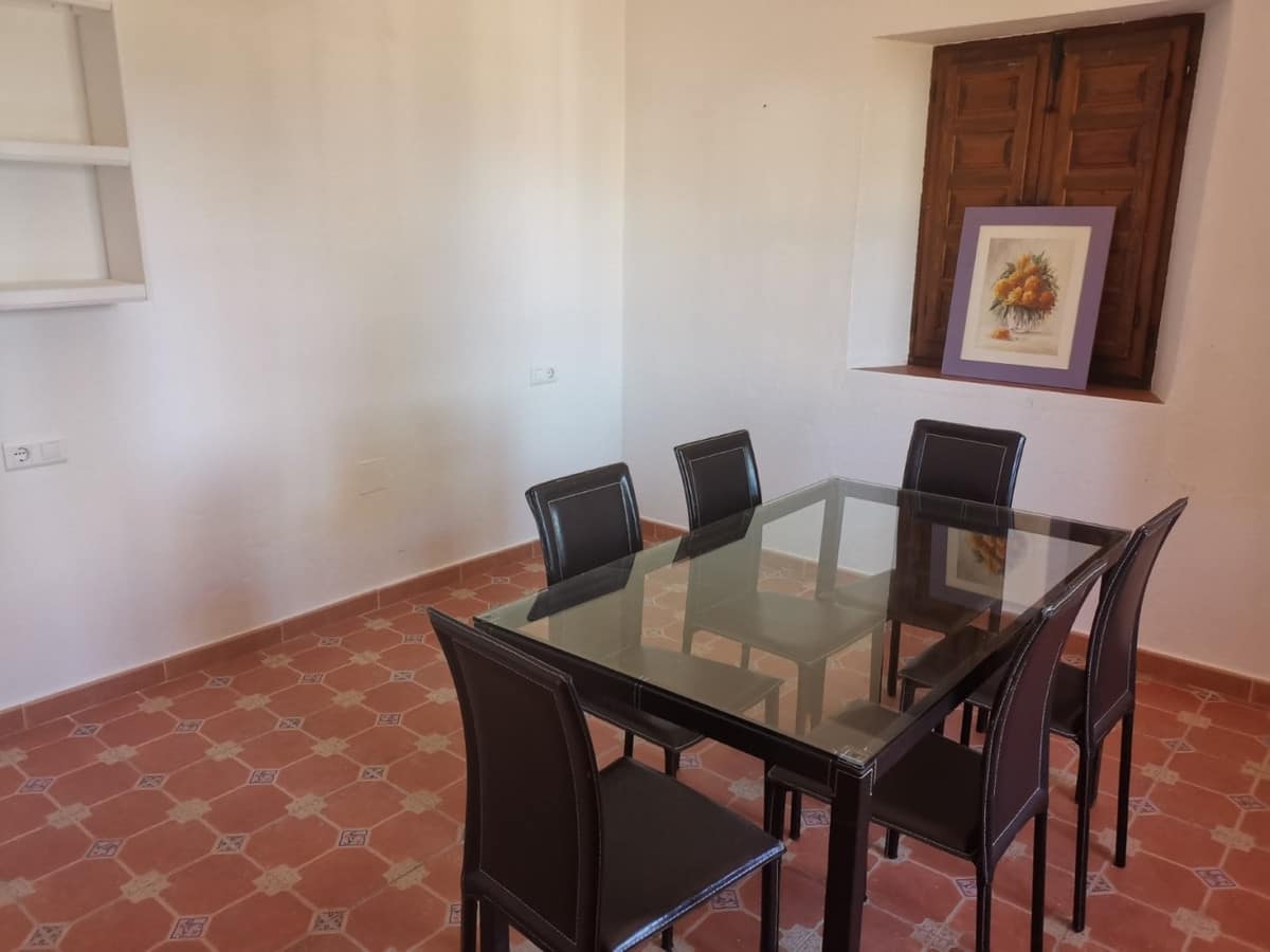 Huis met 3 slaapkamers in Alcaucín in Alcaucín - foto 7