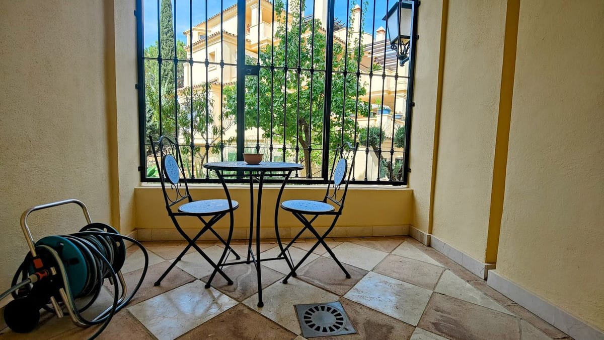 Drie-slaapkamer appartement in Majestic Hills, Casares in Casares - foto 14